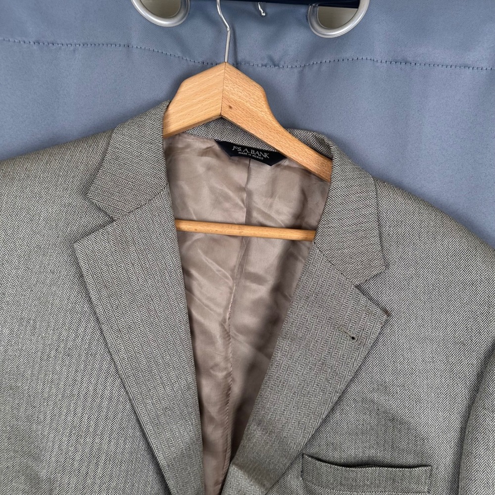 Jos. A. Bank Signature Collection 46R Blazer Tan Grey Herringbone Sport Coat - Picture 9 of 12